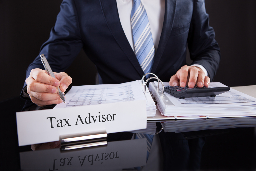 Tax Advisor Edinburgh helping small businesses manage taxes